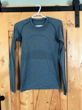 Lululemon Shirt